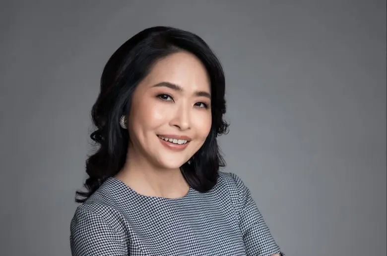 นางสาวดารบุษป์ ปภาพจน์ กรรมการผู้จัดการ บ...