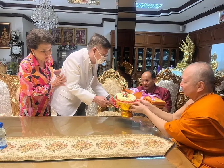 ผู้ช่วยศาสตราจารย์ พลเอกเสรี พุกกะมาน ที่...