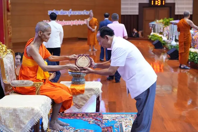 อาจารย์มงคล หวังสุขใจ ได้รับมอบหมายจากผู้...