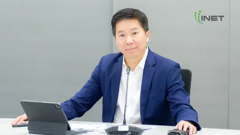 คุณวัลล์ชัย เวชชีวะดำรงค์ รองกรรมการผู้จั...