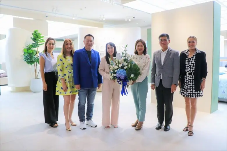 นายสมพล ตรีภพนารถ ประธานเจ้าหน้าที่บริหาร...