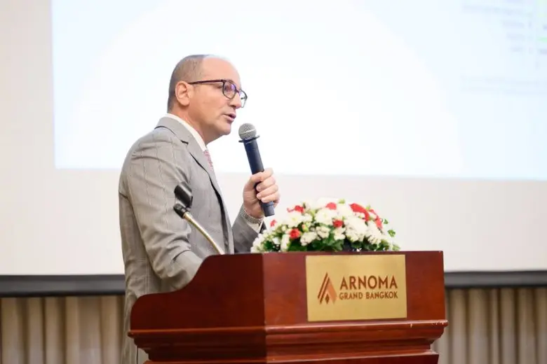 คุณอเลสซานโดร เมนอคซิ ประธานเจ้าหน้าที่บริหารบริษัท...