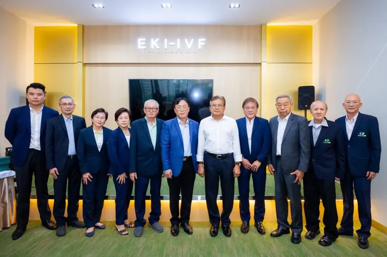 พลเรือเอก สุรศักดิ์ หรุ่นเริงรมย์ (ที่ 5 ...