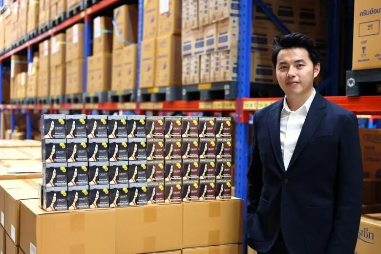 "ครูเซ็ท" ยุคใหม่ ก้าวข้าม 60 ปี พร้อมลุยตลาดสีผม ช...