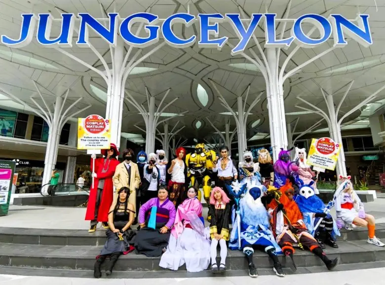 ภาพบรรยากาศงาน "JUNGCEYLON COSPLAY MATSUR...