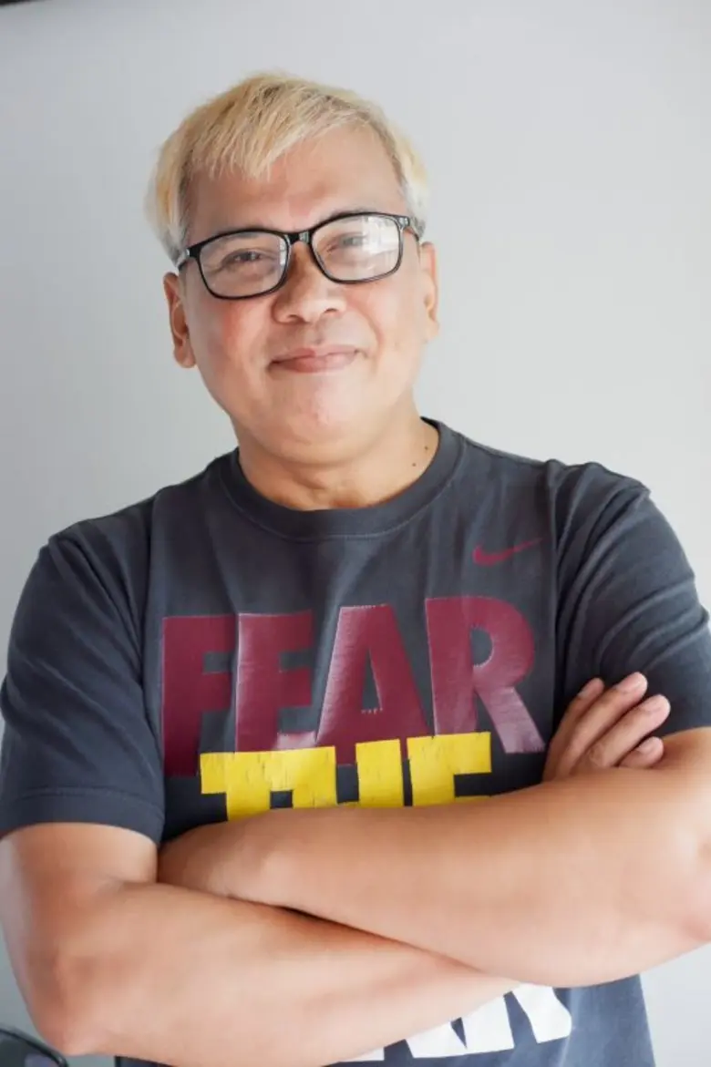 "จิระวัฒน์ ปานพุ่ม" เปิด "Trinity Love Music" ดัน "เจมส์ อาทิตย์" พระเอกหมอลำเสียงวิหค เบอร์แรกกับ "ให้ความเจ็บนำทาง"