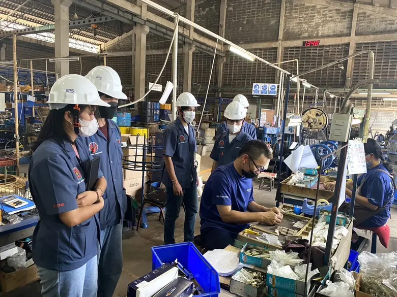 นักศึกษา ม.ศิลปากร เข้าศึกษางาน เยี่ยมชมโรงงานจาร์ตัน อ.นครชัยศรี จ.นครปฐม