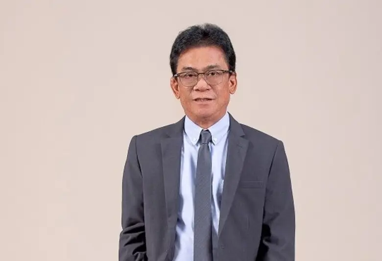 "บมจ.กรังด์ปรีซ์ อินเตอร์เนชั่นแนล" หรือ ...