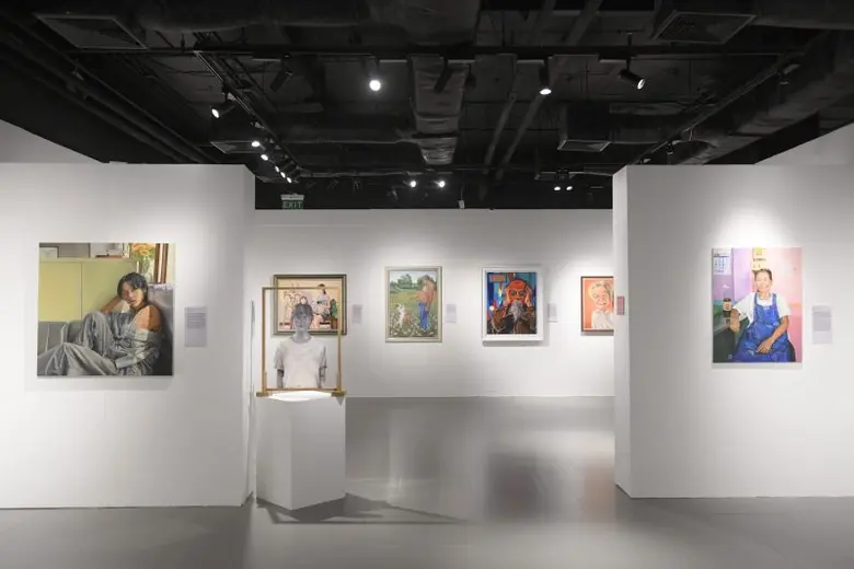 Bangkok Governor, Dr Chadchart Sittipunt and Group CEO of Italthai Group, Mr.Yuthachai Charanachitta Announce the Winners of "Italthai Portrait Prize 2023"