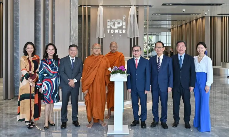 70 ปี KPI พร้อมยืนเคียงข้าง ดูแลให้ทุกก้าวของลูกค้ามีความสุข