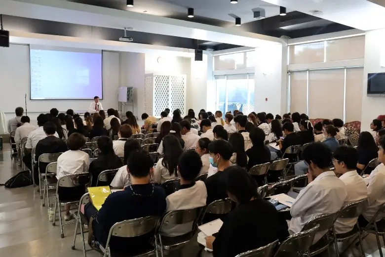 LAW SPU จัด The Professional เปิดประสบการณ์จากมืออาชีพ เพื่อพัฒนาบัณฑิตพันธุ์ใหม่ สนุกแบบมีสาระ โดยวิทยากรสุดพิเศษ พล.ต.ท.เรวัช กลิ่นเกษร