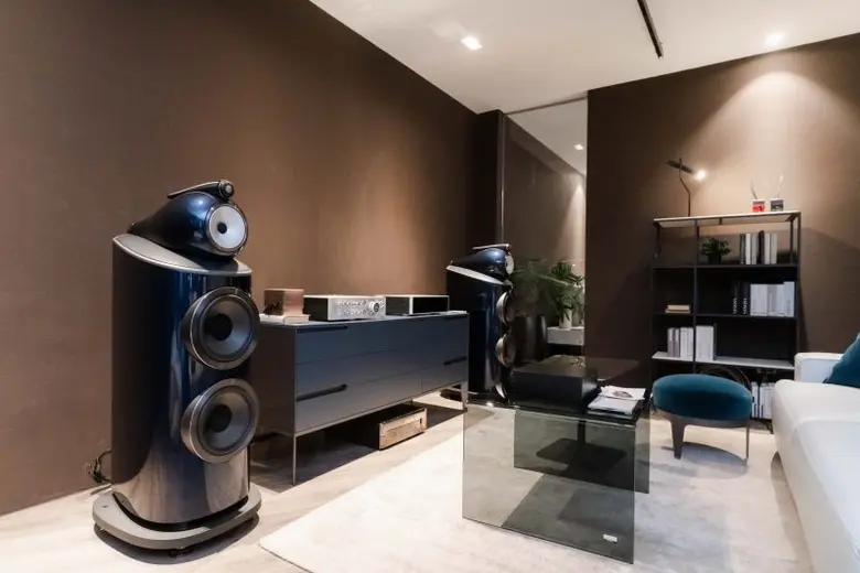 ยูโร ครีเอชั่นส์ ร่วมกับมิวสิคพลัส ซีนีม่า สร้างบรรยาศสุนทรีย์ด้วยเฟอร์นิเจอร์หรูจากอิตาลี แบรนด์ Natuzzi