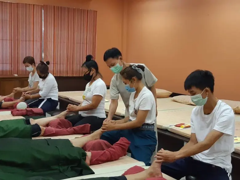 รมว. แรงงาน พิพัฒน์ มอบกรมพัฒน์ เร่ง upskill แรงงานภาคท่องเที่ยวรับทัวร์แดนมังกร มั่นใจมีงานทำแน่นอนและรายได้สูง