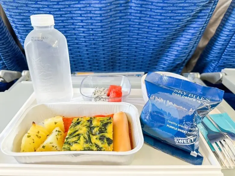 บริษัท การบินกรุงเทพ จำกัด (มหาชน) หรือสา...