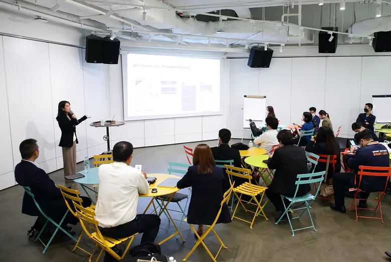 LINE สานต่อความร่วมมือสถาบันพัฒนาบุคลากรภาครัฐด้านดิจิทัล (TDGA) จัดกิจกรรมเวิร์คช้อปอบรมความรู้เชิงเทคโนโลยีแก่บุคลากรภาครัฐไทย