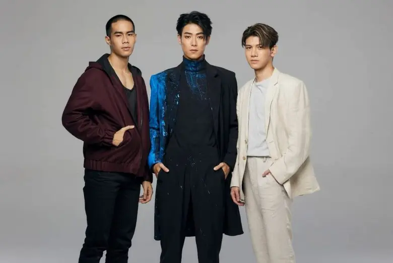 บรรไดร์ บาร์ เปิดเรื่องย่อซีรีส์วาย "7 Da...