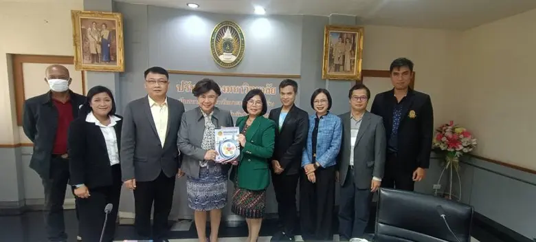 มหาวิทยาลัยราชภัฏอุตรดิตถ์ต้อนรับ ดร.ศิริ...