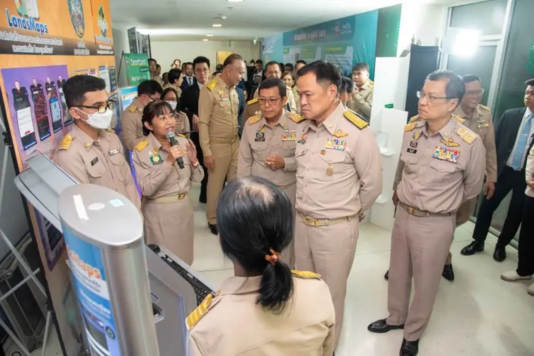 กรมที่ดิน สนองนโยบาย มท.1 ทันโลก ทันสมัย ทันท่วงที สุดล้ำ.. เปิดให้บริการ "CondoMaps" ระบบสืบค้นอาคารชุด ห้องชุด