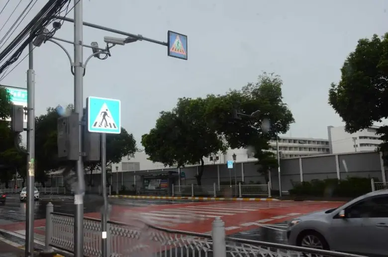 นายไทภัทร ธนสมบัติกุล ผู้อำนวยการสำนักการ...