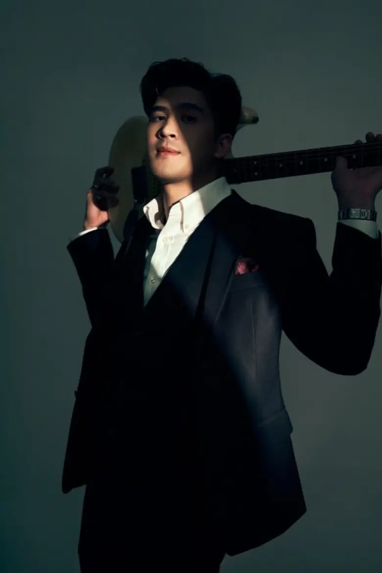 Jom Jager เดบิวต์ความรู้สึกลุ่มหลงชวนล้ำเส้นผ่านเพลง "พอแล้ว..พอ" โปรดิวเซอร์ตัวท็อป "กวิน อินทวงษ์" การันตีฝีมือแถวหน้าของประเทศ!