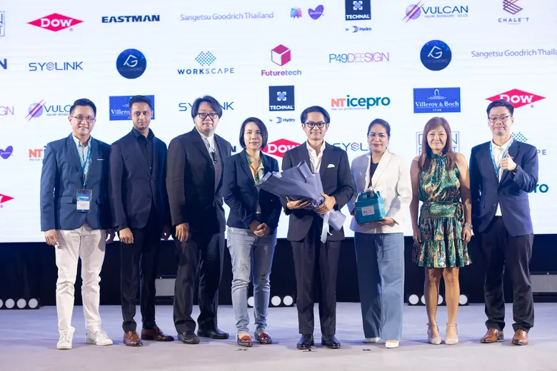 กลับมาอีกครั้งกับชุดนิทรรศการแสดงสินค้ารู...