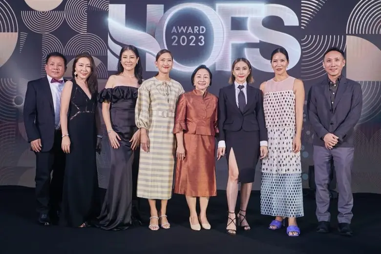 สร้างประวัติศาสตร์ยกระดับสู่สากลให้กับธุร...