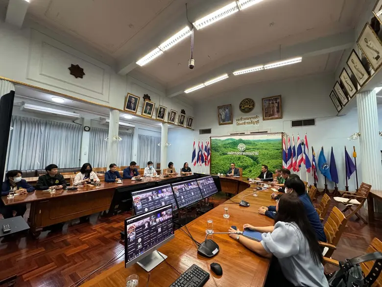 อ.อ.ป. จัดอบรม "คาร์บอนฟุตพริ้นท์ผลิตภัณฑ์และวัฏจักรชีวิตผลิตภัณฑ์" ให้กับบุคลากรในหน่วยงาน