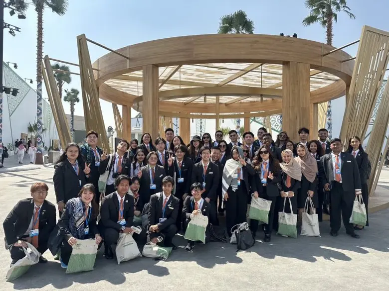 หนึ่งเดียวจากเมืองไทย นศ.วิทยาลัยดุสิตธานีได้รับเชิญร่วมงานด้าน Sustainability ระดับสากล MENA Climate Week 2023 ที่ซาอุดิอาระเบีย