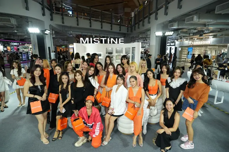 มิสทิน X อีฟแอนด์บอย จัดบิ๊กอีเว้นท์ "ME: Let's be besties and beautiful" กลางสยาม