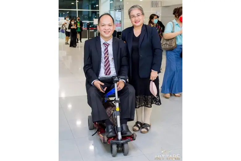 เปิดใจ "ศิษย์เก่ามูลนิธิมหาไถ่ฯ" นักขายมือโปรวงการประกันฯ ประสบความสำเร็จ ด้วยหัวใจนักสู้ ชีวิตนี้ไม่มีคำว่า" ท้อ"