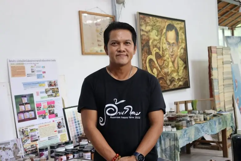 "ก่อคเณศ รุ้งสันเทียะ" นวัตกรชุมชนหนุ่มไฟ...