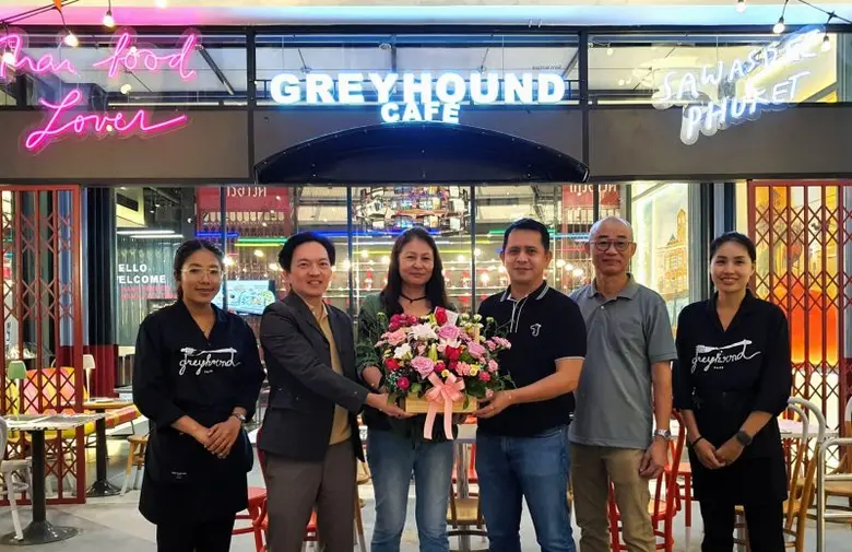 นางสาวรัตนา คชารักษ์ ประธานเจ้าหน้าที่ฝ่า...