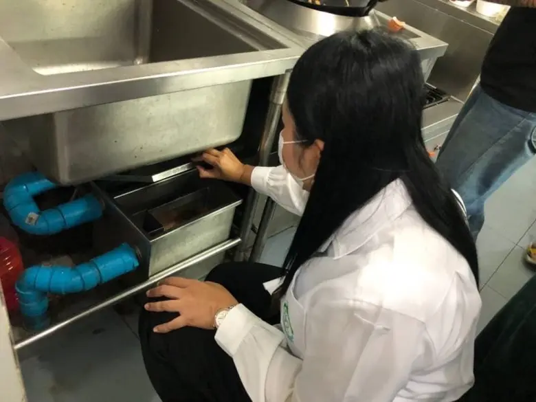 นายโกศล สิงหนาท ผู้อำนวยการเขตพระนคร กทม....