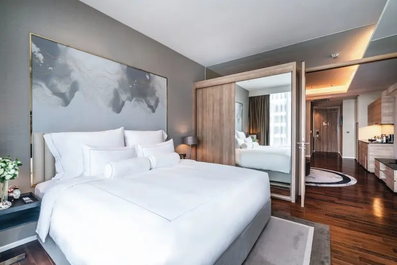 ฮีลใจให้ผ่อนคลายไปกับ 'SUNRISE PACKAGE' ที่มูว์ แบงค์คอก พร้อมโปรแกรมฟื้นฟูร่างกายโดย Martin Bravo ที่ออกแบบมาเพื่อคุณโดยเฉพาะ!