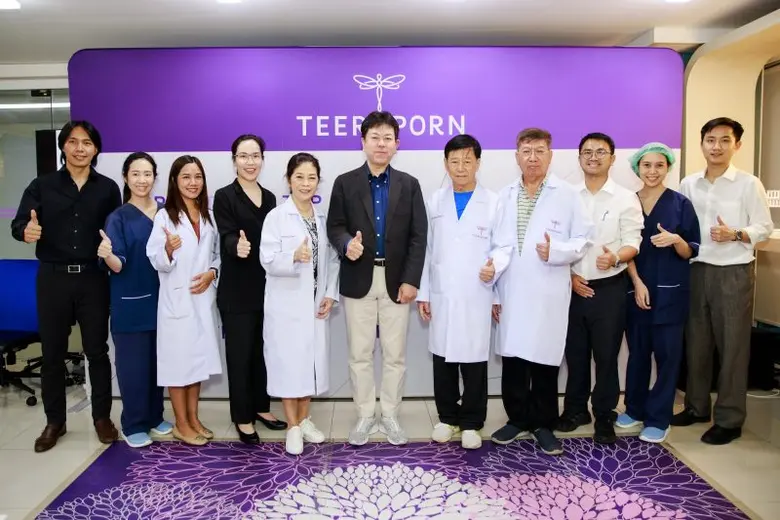 ธีรพร ผู้นำด้านนวัตกรรมศัลยกรรมตกแต่งใบหน...