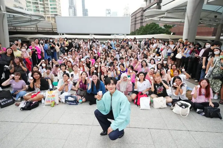 "มิกซ์ สหภาพ" จับมือ "ดาวน์นี่" ส่งต่อความเบ่งบานทั่วกรุง เผยความฝัน "อยากอยู่กับทุกคนในโมเมนต์ที่เบ่งบาน"