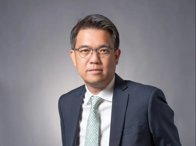 ธนศักดิ์ กฤษณะเศรณี รักษาการประธานเจ้าหน้...