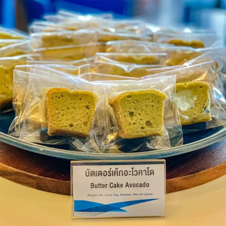 เมนูใหม่! บางกอกแอร์เวย์สเสิร์ฟ "เค้กเนยสดอะโวคาโดพันธุ์ไทย" เติมความเฮลธ์ตี้ให้ผู้โดยสารก่อนออกเดินทาง ณ บูทีคเลาจ์น สนามบินเชียงใหม่ เฉพาะเดือนพฤศจิกายนนี้