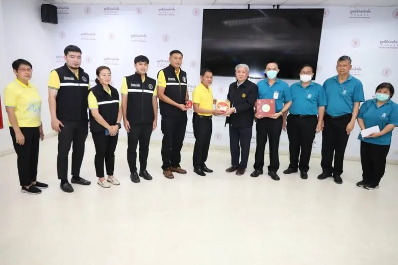 มูลนิธิป่อเต็กตึ๊ง ให้การต้อนรับผู้อำนวยก...