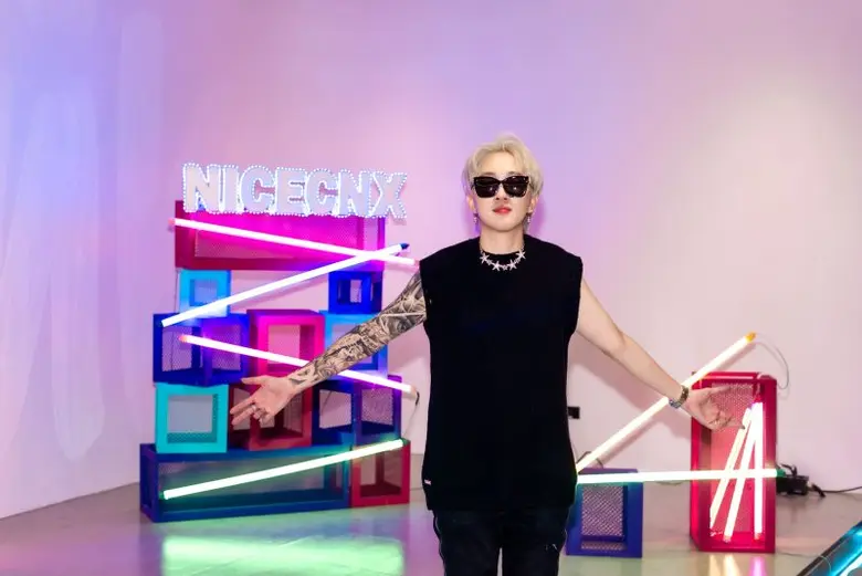 "AT N!GHT" คือ EP ล่าสุดจาก "NICECNX" หรื...