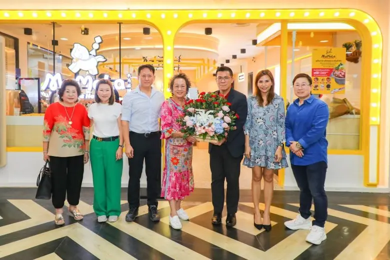 นายวิศาล สิปิยารักษ์ (ที่ 5 จากซ้าย) กรรม...