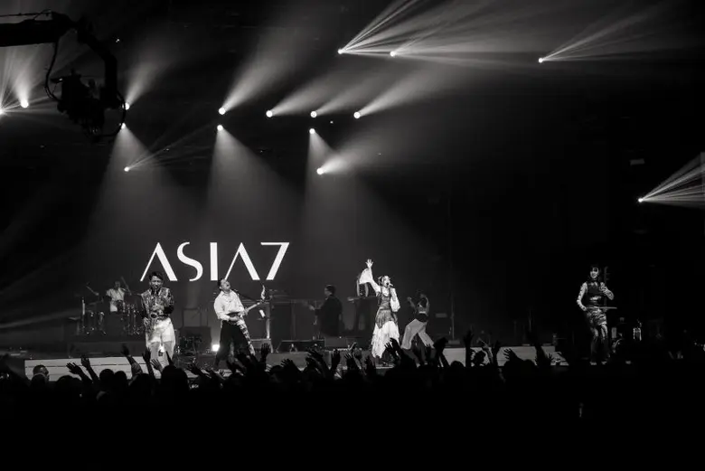 เป็นช่วงเวลาบุกตลาดอินเตอร์แบบรัวๆ!! สำหร...