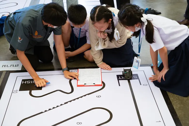 บริษัท อักษร เอ็ดดูเคชั่น จำกัด (มหาชน) ผ...