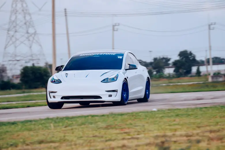 บริดจสโตนเปิดประสบการณ์ขับขี่สไตล์สปอร์ตสุดเร้าใจ ชวนลูกค้าปลดล็อกความมันส์ในสนามแข่ง กับงาน "BRIDGESTONE DRIVING EXPERIENCE: Unlock POTENZA Power"