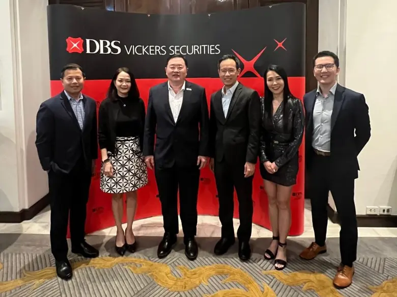 คุณนริศรา วิเศษโกสิน กรรมการบริหารอาวุโส ...