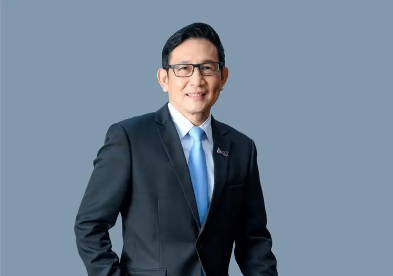 นายอรรถพล ฤกษ์พิบูลย์ ประธานเจ้าหน้าที่บร...