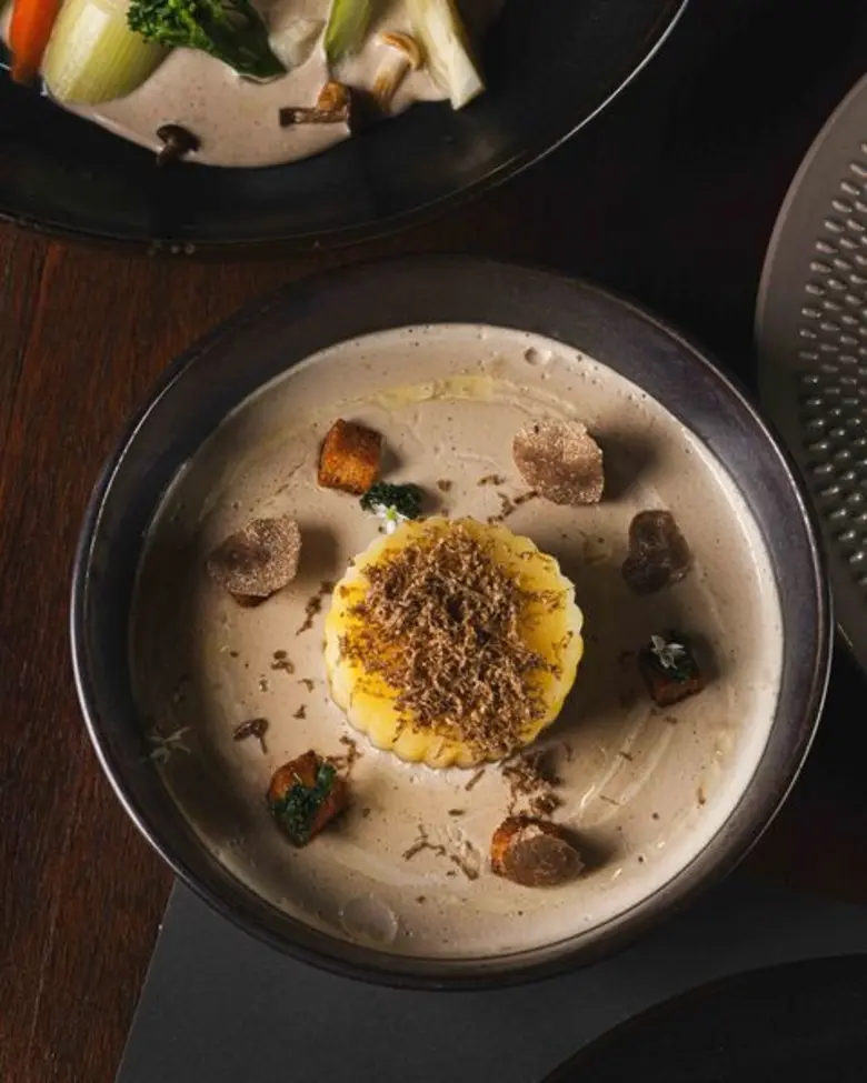 สการ์เล็ตนำเสนอเมนูประจำฤดูกาลสุดพิเศษที่ทำขึ้นจากเห็ดทรัฟเฟิล