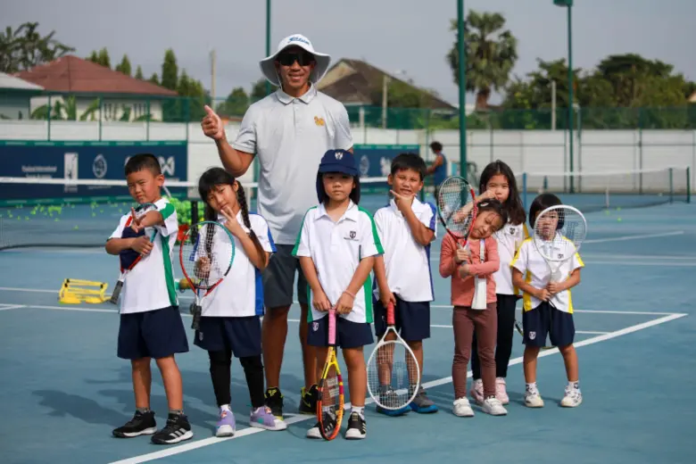 - ดึง "บอล" ภราดร ศรีชาพันธุ์ ร่วมจัดหลัก...