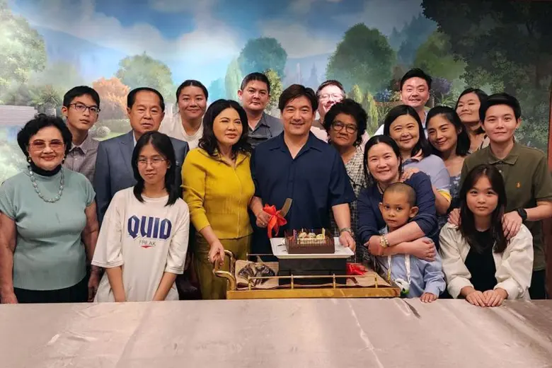 รพีพรรณ เหลืองอร่ามรัตน์ (คุณหรีด) เป็นปร...