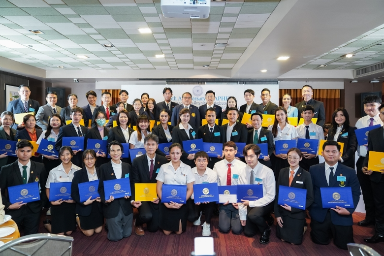 SPU คว้า 9 รางวัลนักศึกษาดีเด่นและบุคลากรดีเด่น สสอท. 2566 การันตีคุณภาพวิชาการและมาตรฐานการศึกษา